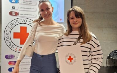 Sara Juran  pohvaljena za literarno stvaralaštvo na natječaju Crvenog križa