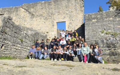 Šestaši u potrazi za mačem i blagom kapetana Morgana na terenskoj nastavi u Svetvinčentu i Dvigradu