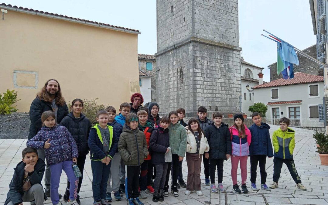 Prvi korak zavičajnog projekta učenika Područne škole u Pićnu-upoznavanje kulturne i i prirodne baštine Pićanštine